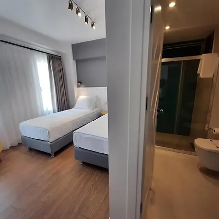 Qonuq Homestay *